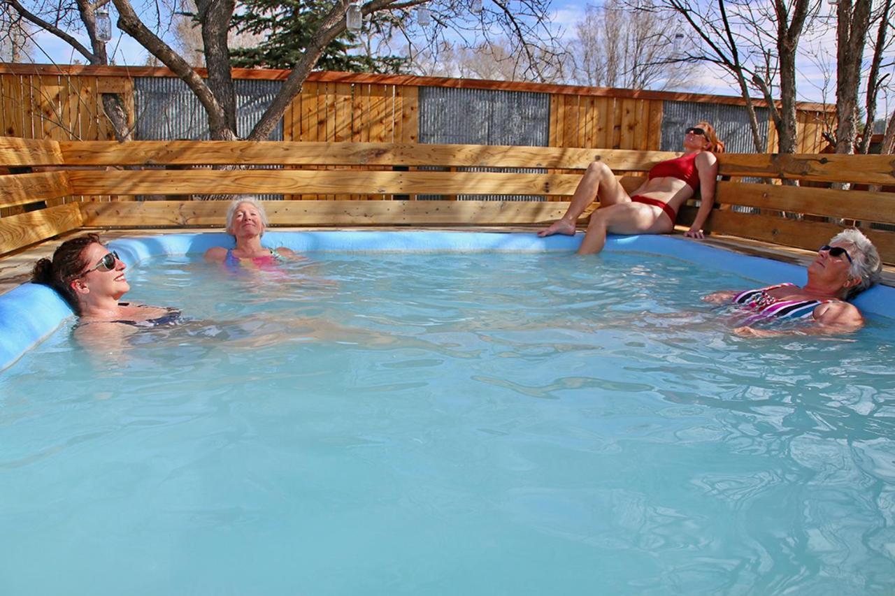Healing Waters Resort And Spa باغوسا سبرينغز المظهر الخارجي الصورة
